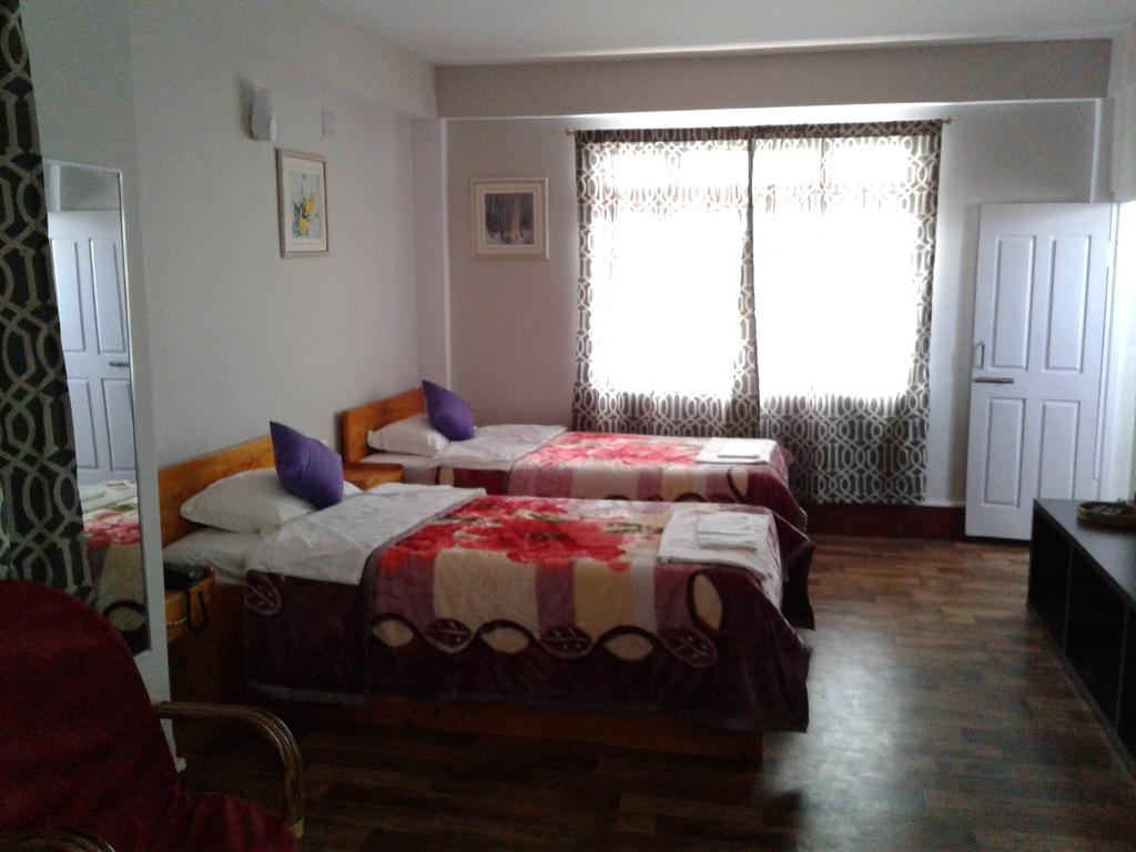מלון קלימפונג Aapas Residency מראה חיצוני תמונה